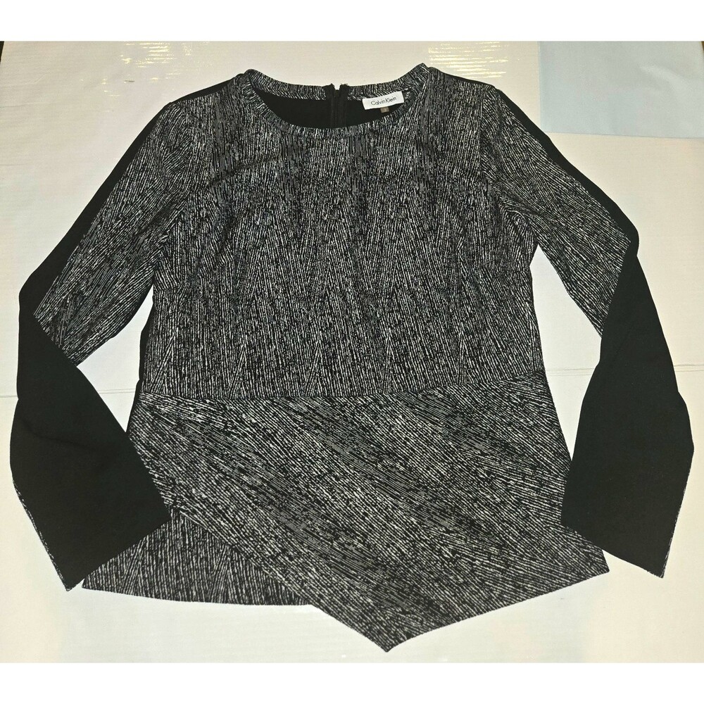 Calvin Klein Women's Black White Abstract Knit Stretch Long Sleeve Blouse L